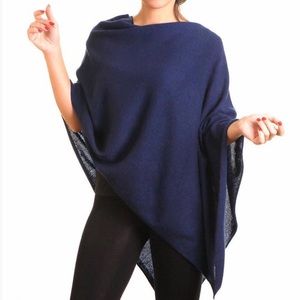 🧩 CASHMERE PONCHO NAVY ITALY